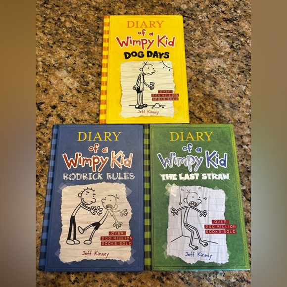 Diary of a Wimpy Kid Book Set of 3 - Picture 1 of 2